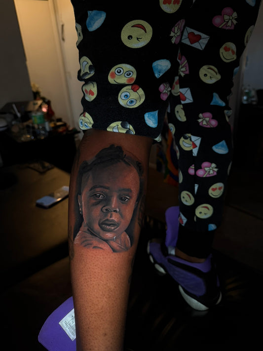 Spence Palm Size Portrait